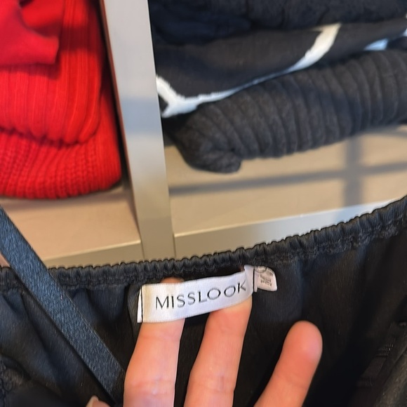 Misslook black/white striped sleeveless adjustable strap maxi dress size M - Picture 2 of 3